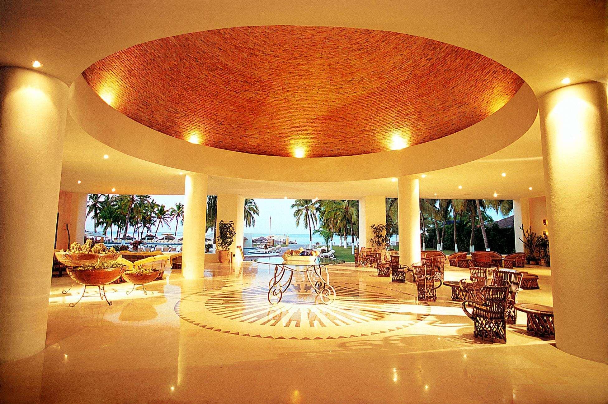 Hotel Emporio Ixtapa Ixtapa  Exteriér fotografie Lobby