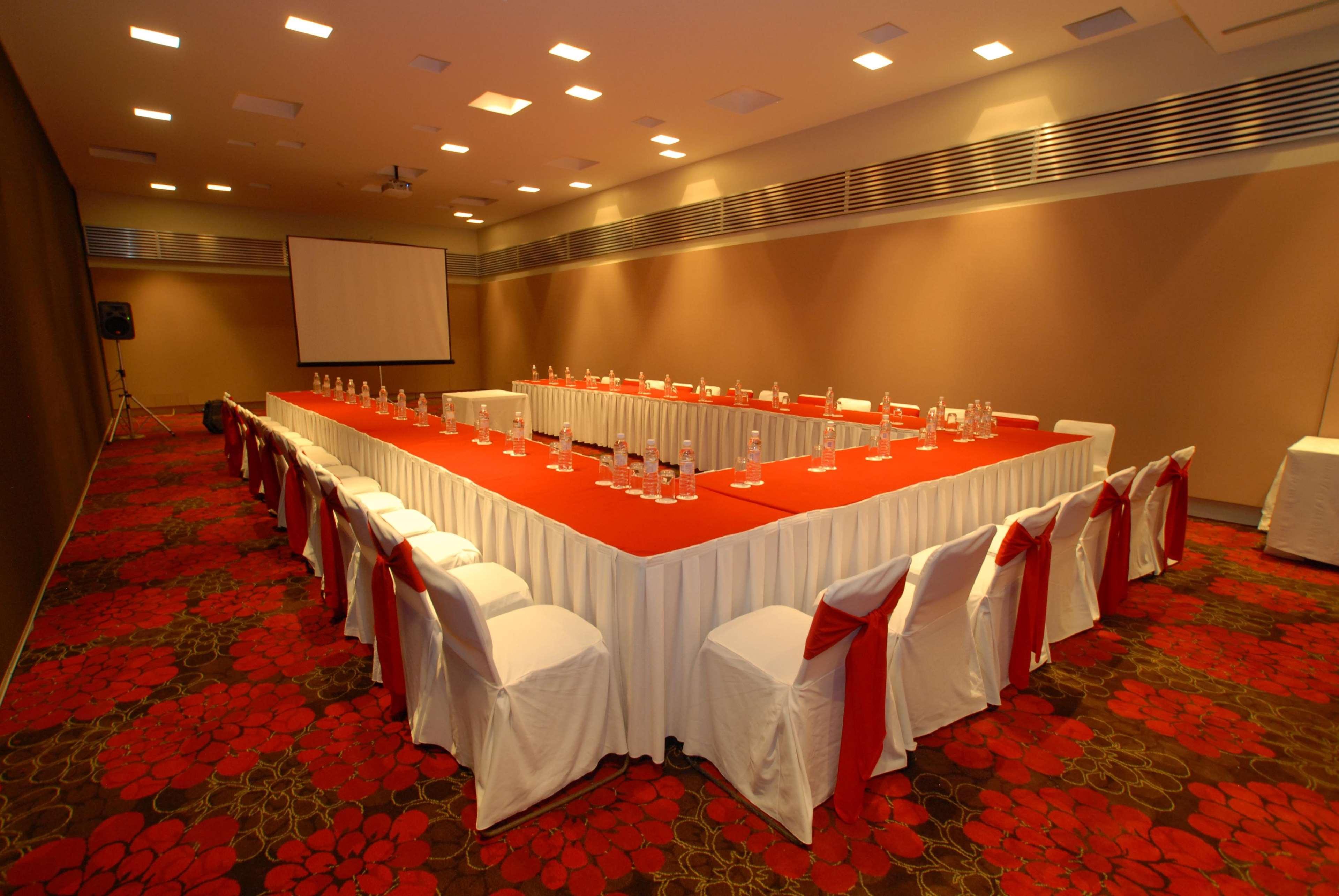 Hotel Emporio Ixtapa Ixtapa  Exteriér fotografie A meeting room at a hotel
