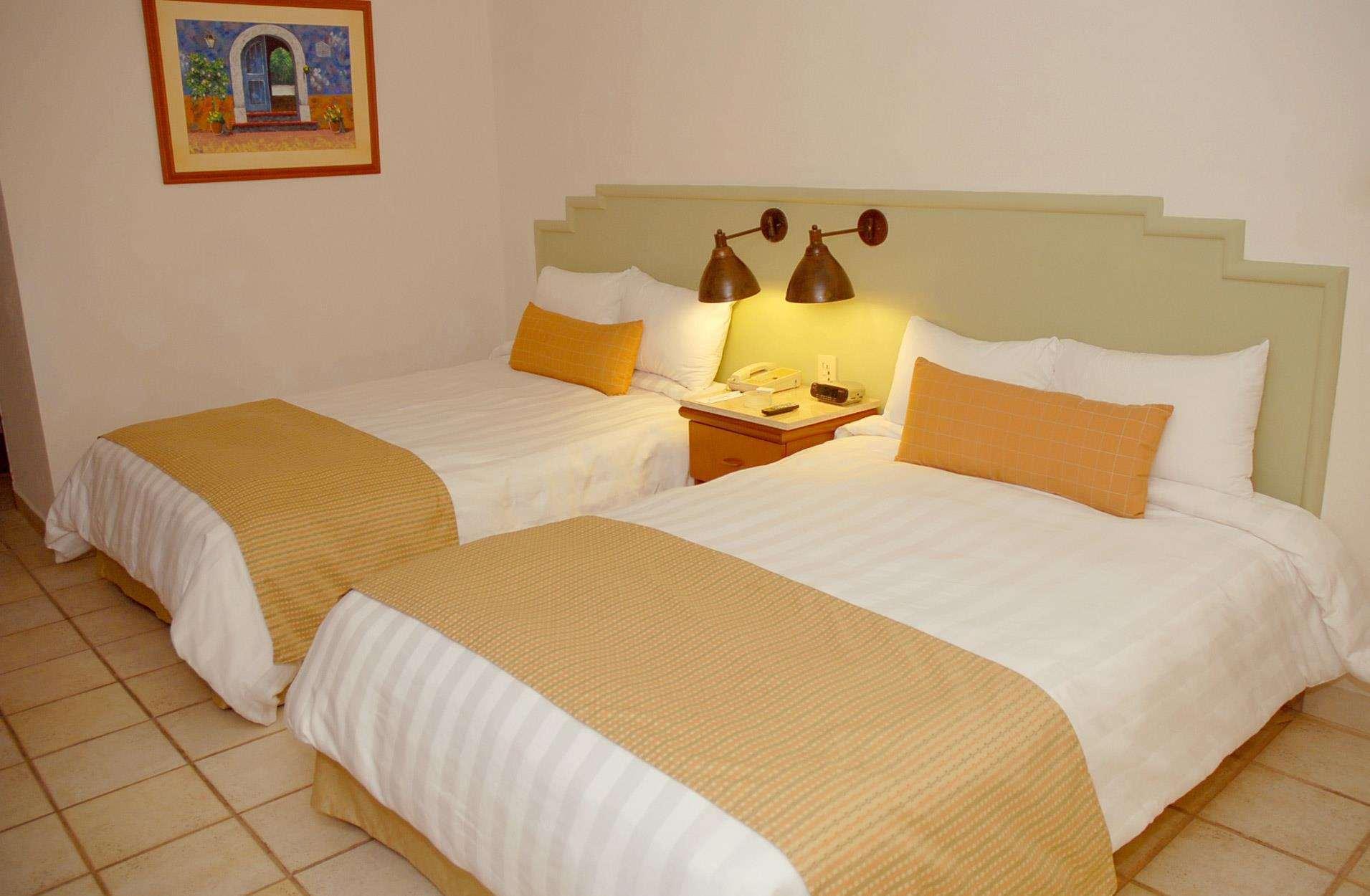 Hotel Emporio Ixtapa Ixtapa  Exteriér fotografie A bedroom at the hotel