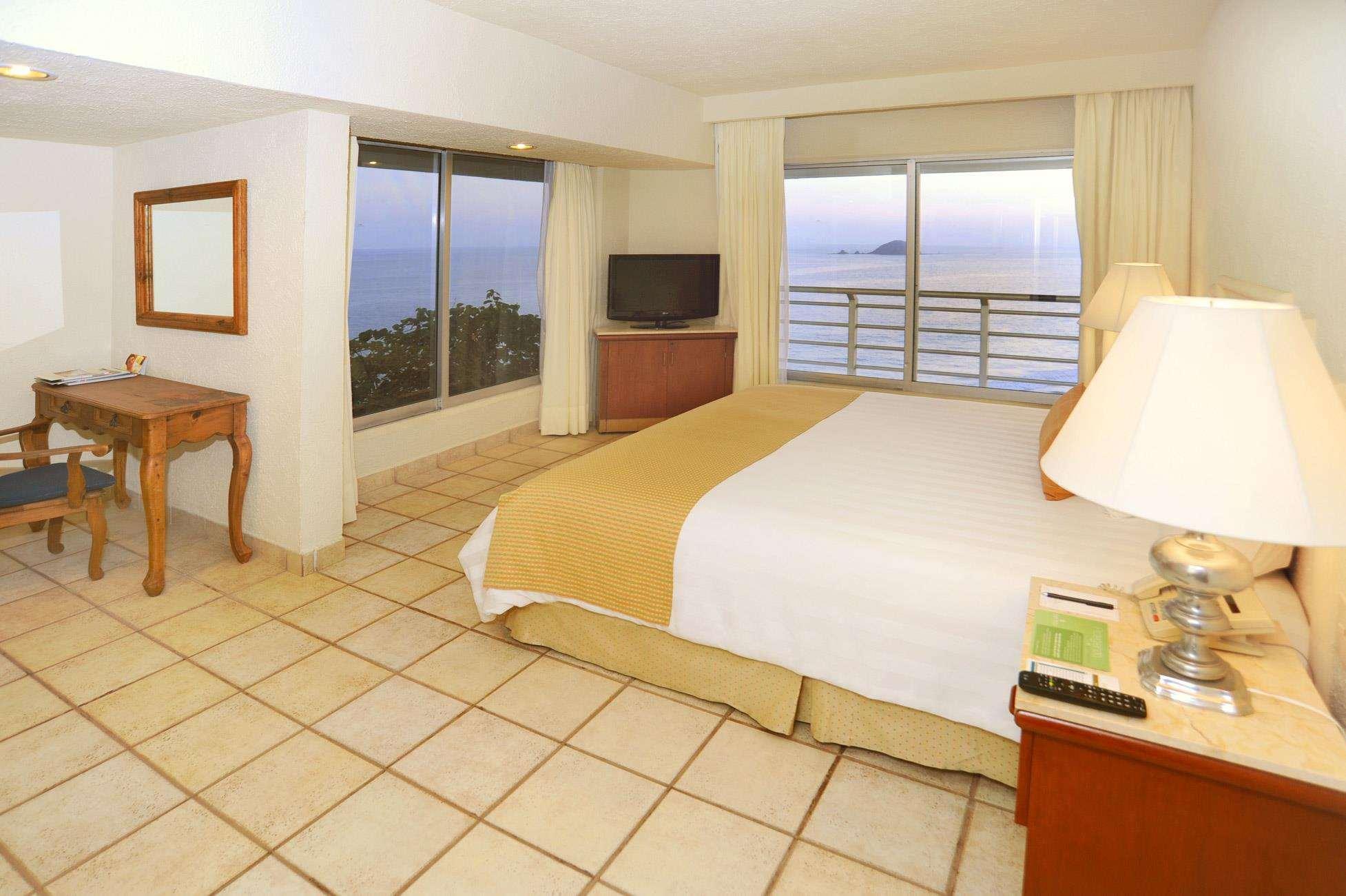 Hotel Emporio Ixtapa Ixtapa  Exteriér fotografie A bedroom at the Grand Hyatt Hotel
