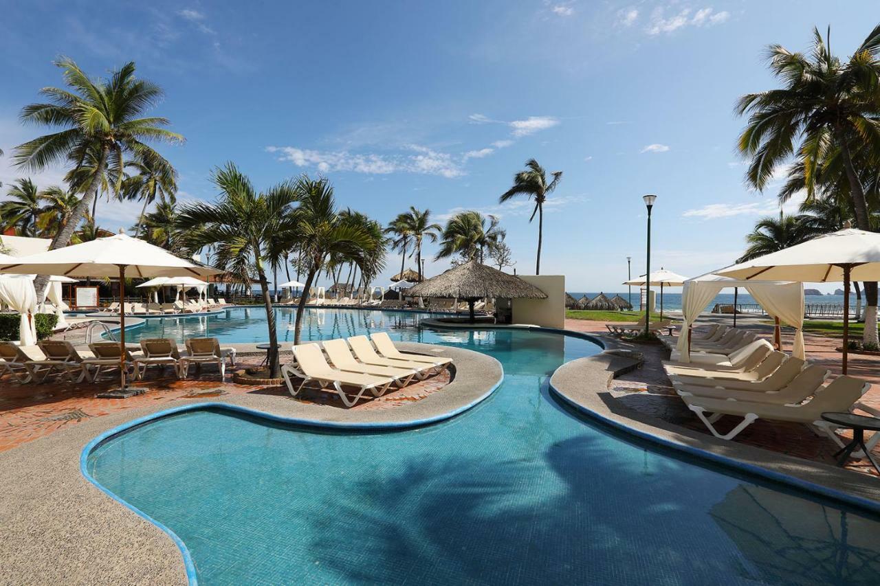 Hotel Emporio Ixtapa Ixtapa  Exteriér fotografie Pool at the Sheraton Resort